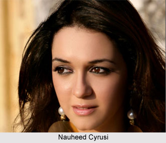 Nauheed Cyrusi, Bollywood Actress